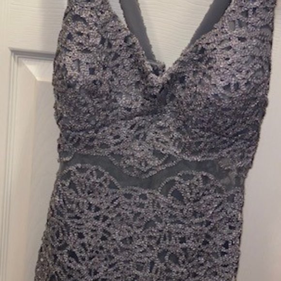 Silver/Grey Sparkly Evening Gown 11/12 - Picture 12 of 12